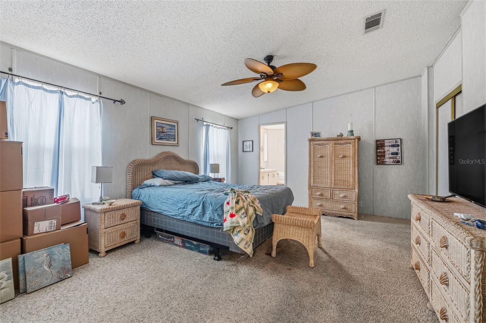 3125 SHORT LEAF ST — photo 20