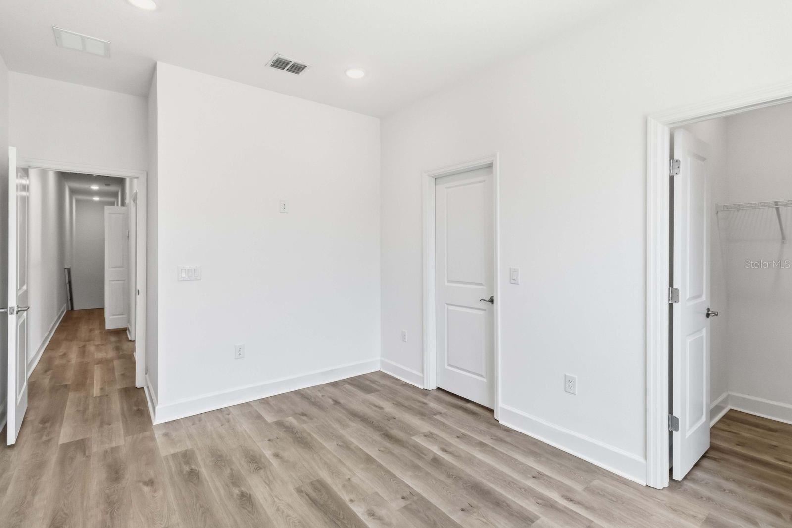 2613 E 23RD AVE #1/2 — photo 31