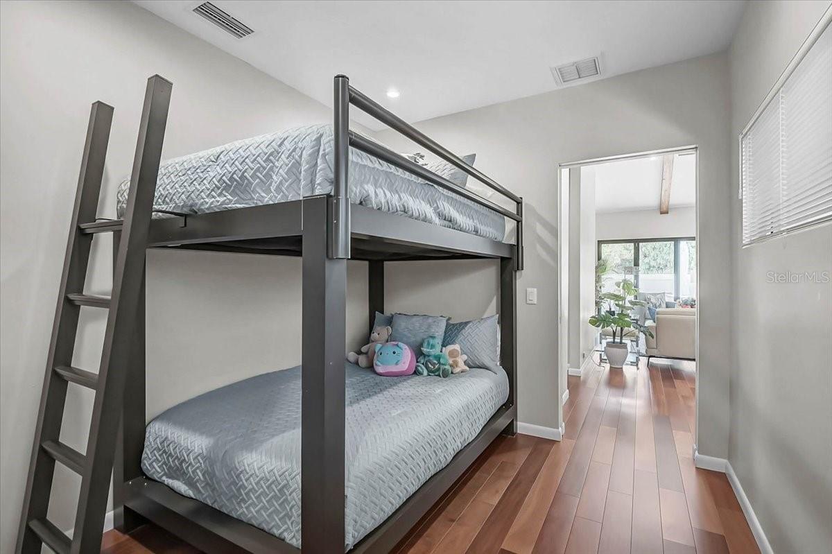 627 OWL WAY — photo 41
