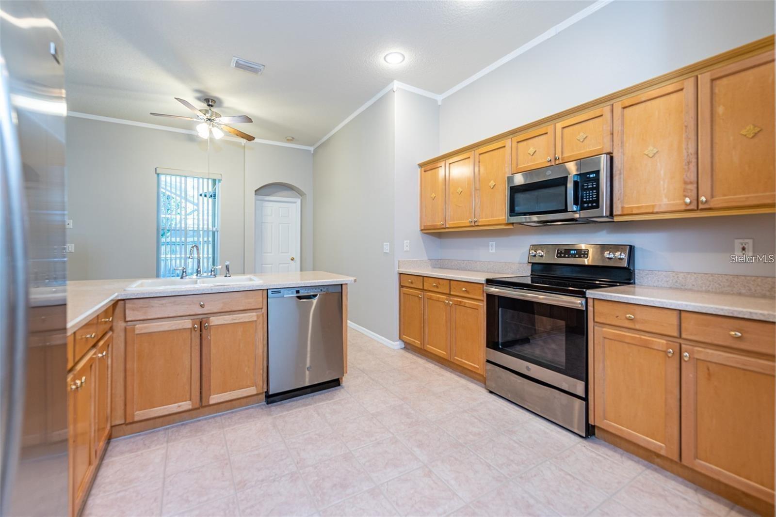 2634 BROOKVILLE DR — photo 6