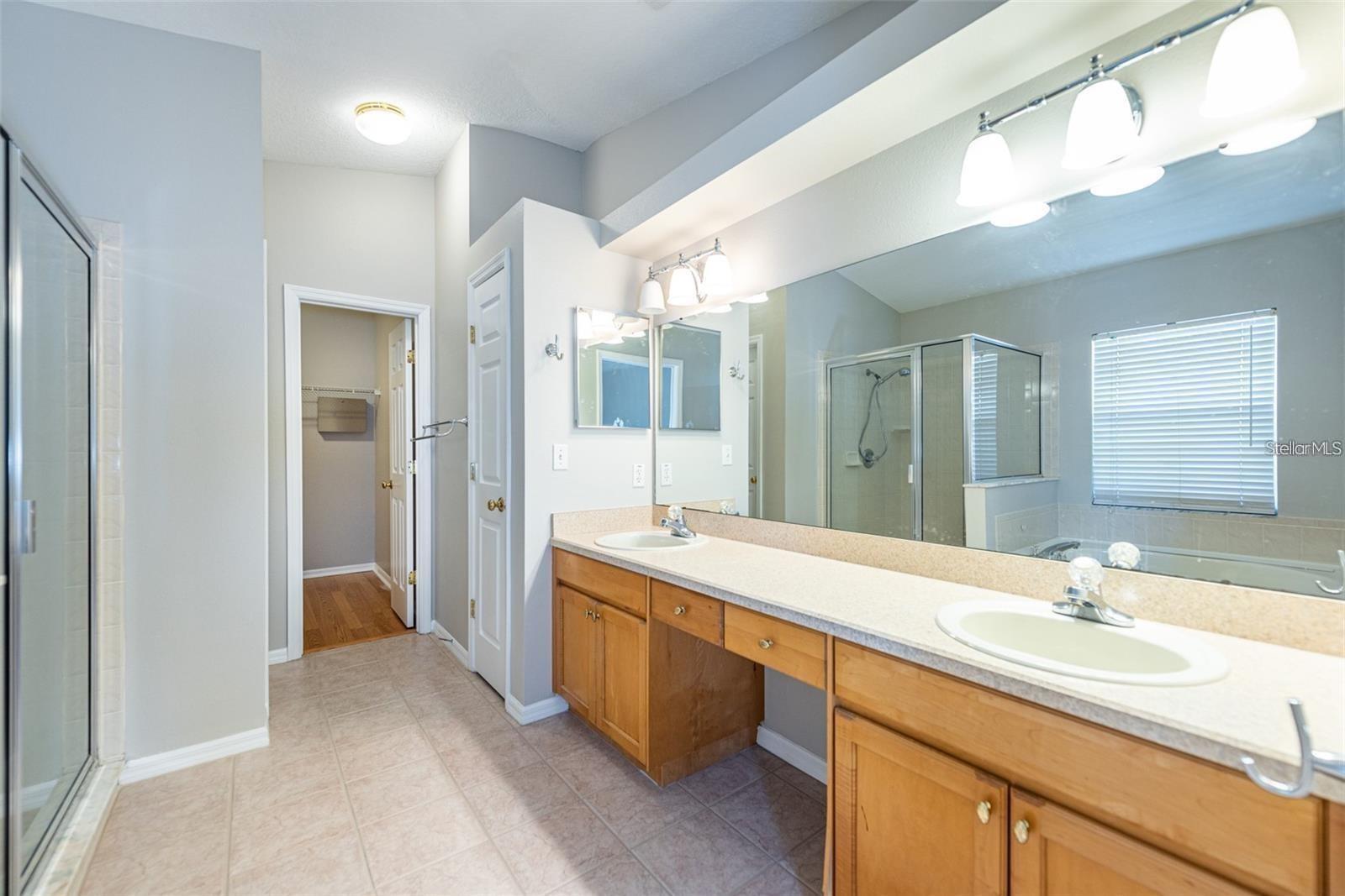 2634 BROOKVILLE DR — photo 11