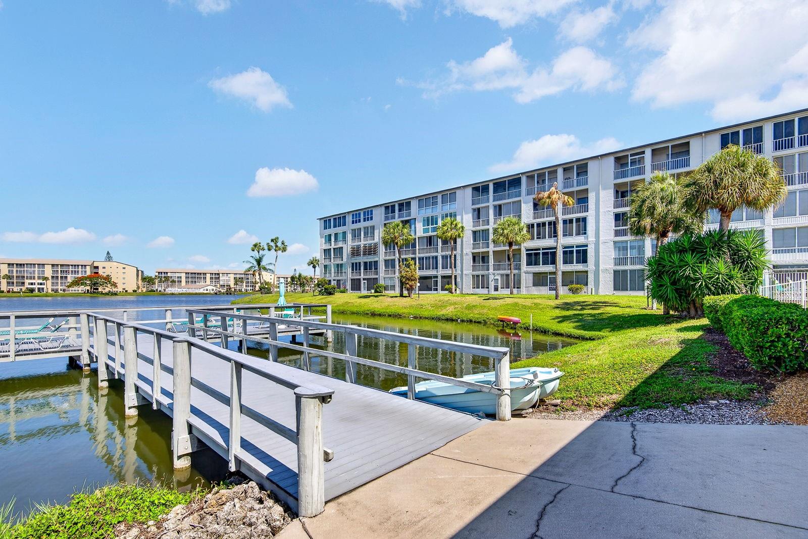 3344 LAKE BAYSHORE DR #P205 — photo 49
