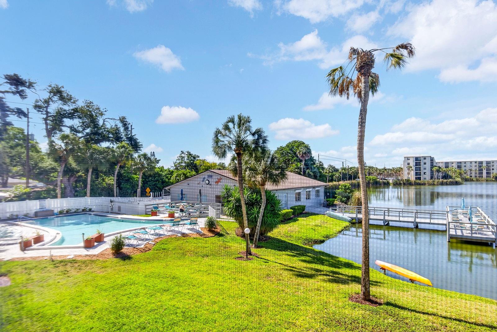 3344 LAKE BAYSHORE DR #P205 — photo 34