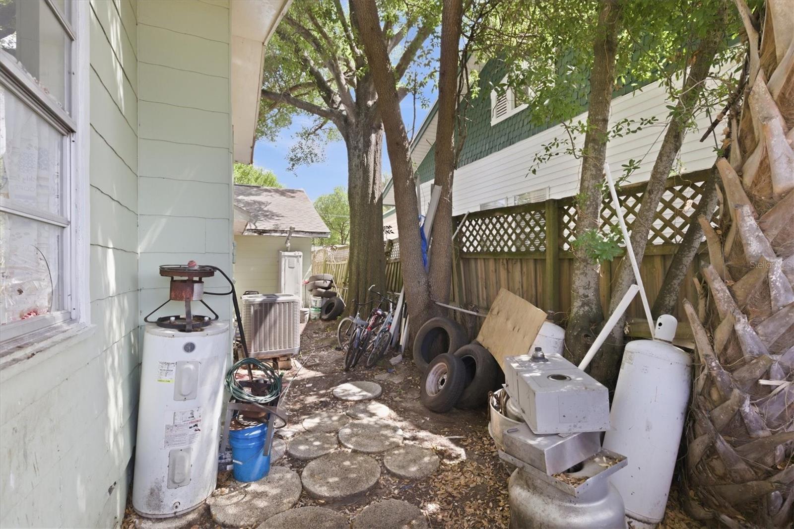 301 N 26TH ST #A — photo 47