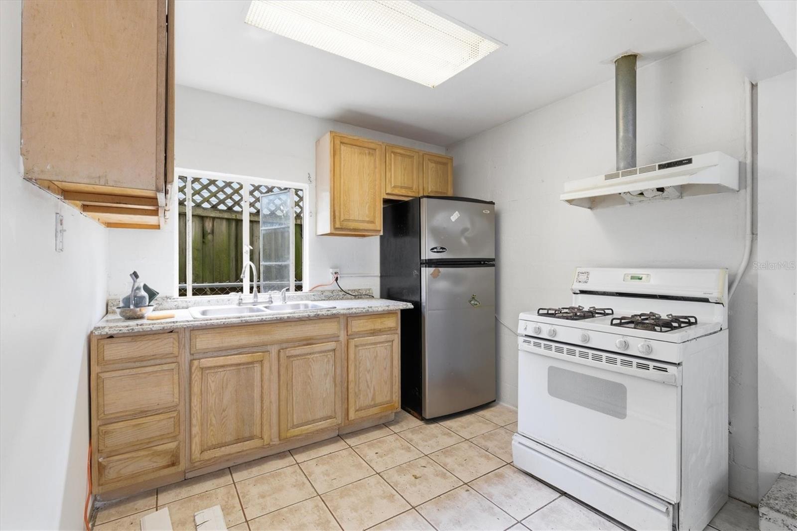 301 N 26TH ST #A — photo 31
