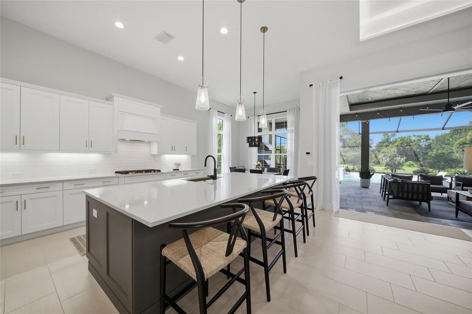 8254 PAVIA WAY — photo 9