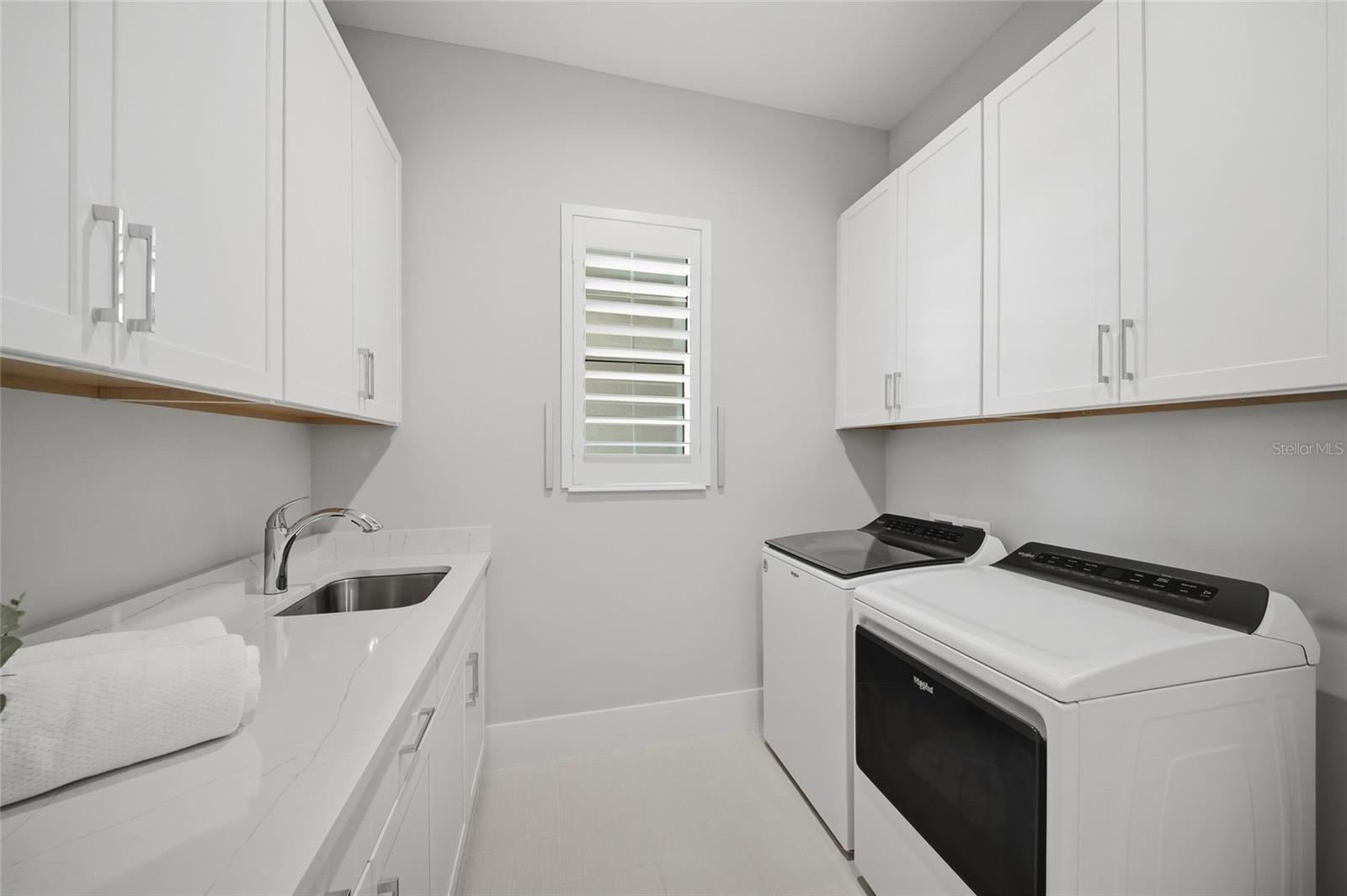 8254 PAVIA WAY — photo 42