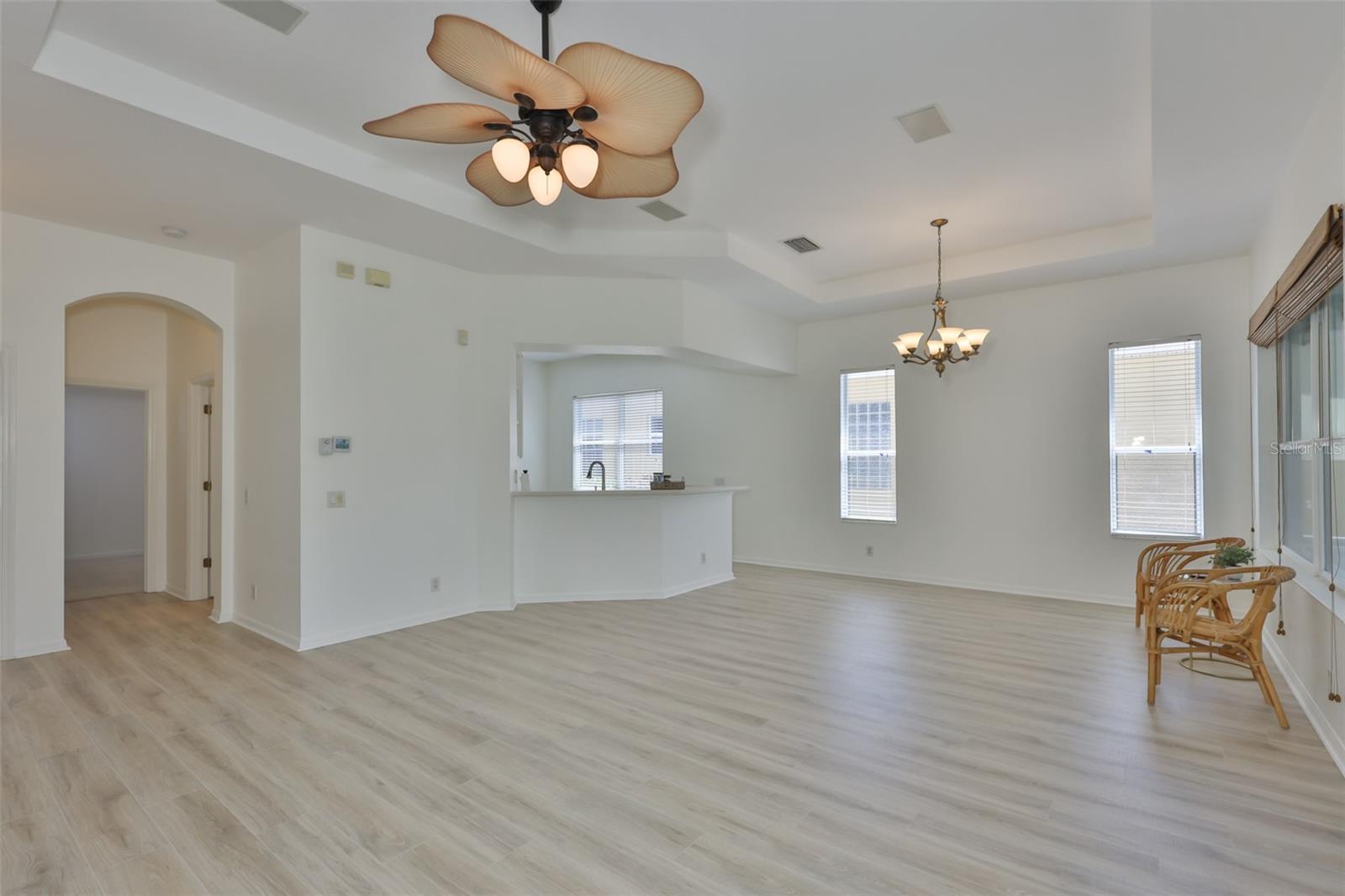 448 NOBLE FAIRE DR — photo 7