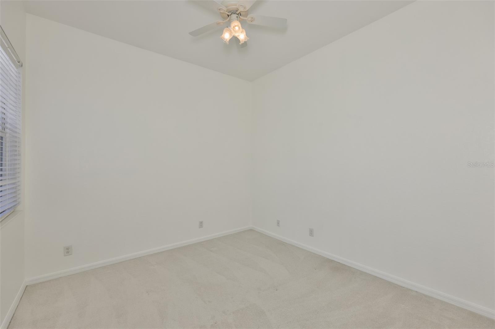 448 NOBLE FAIRE DR — photo 20