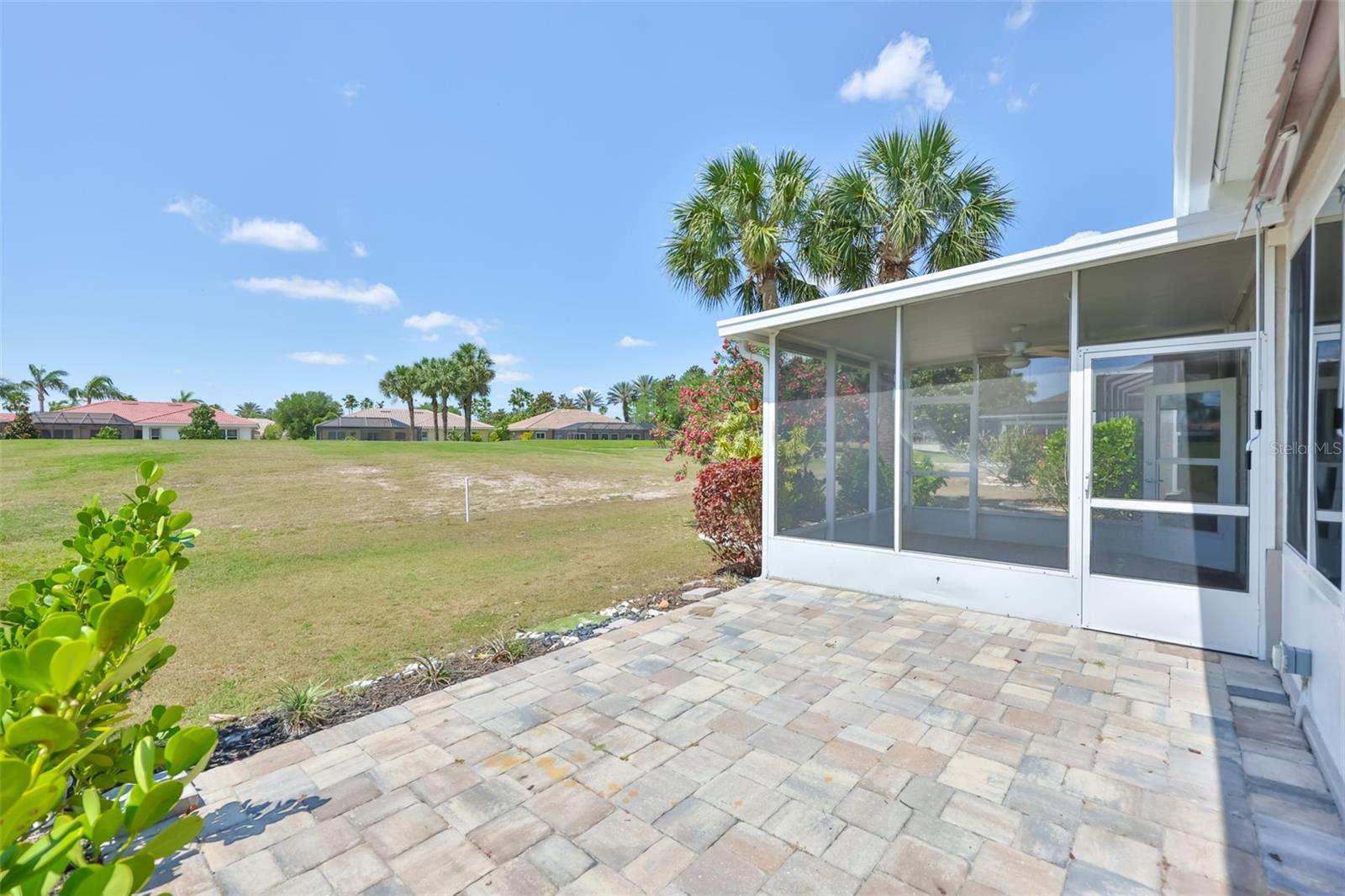 448 NOBLE FAIRE DR — photo 29