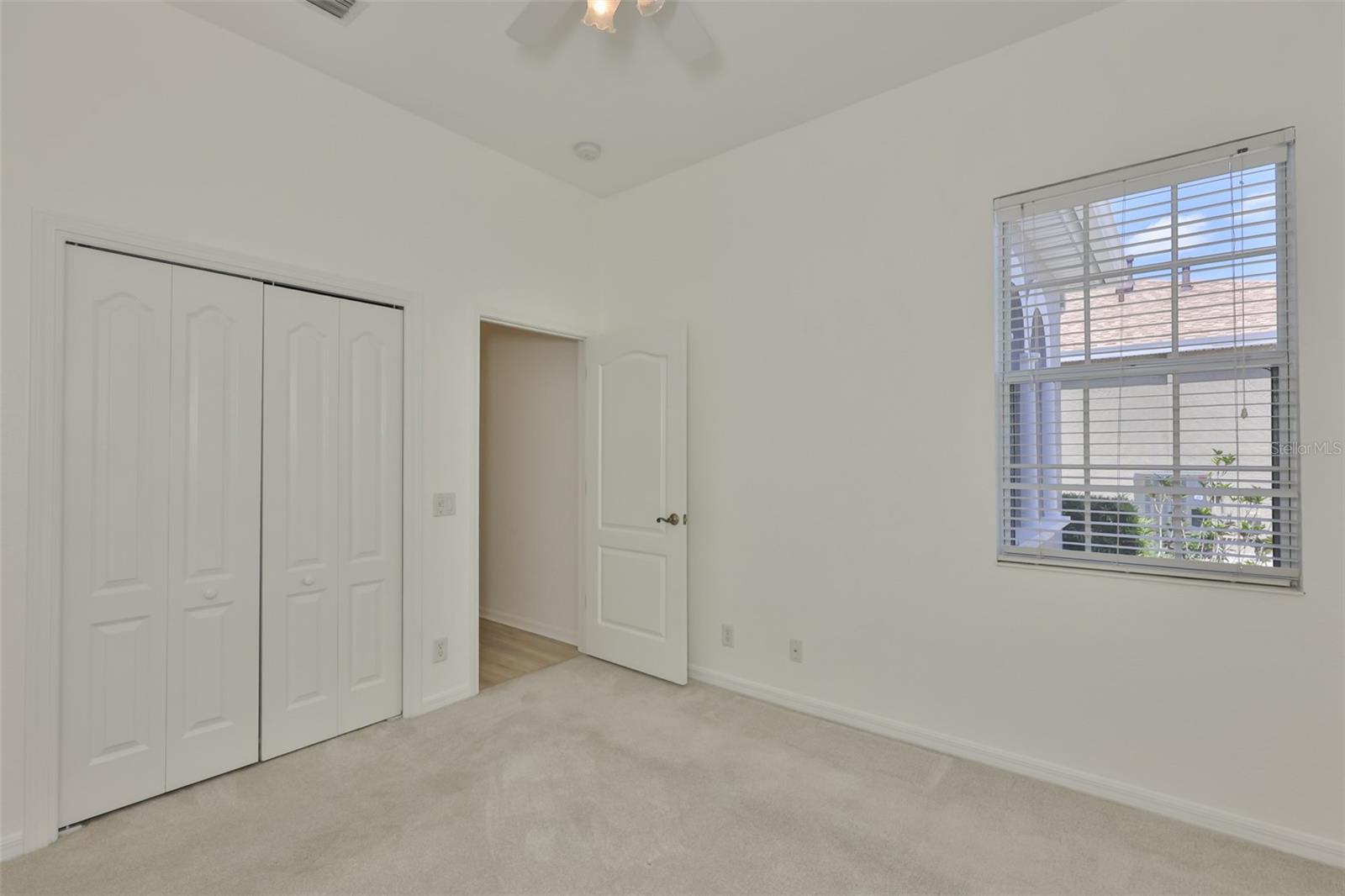 448 NOBLE FAIRE DR — photo 21
