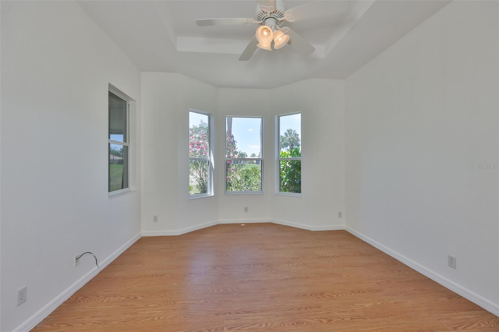 448 NOBLE FAIRE DR — photo 15