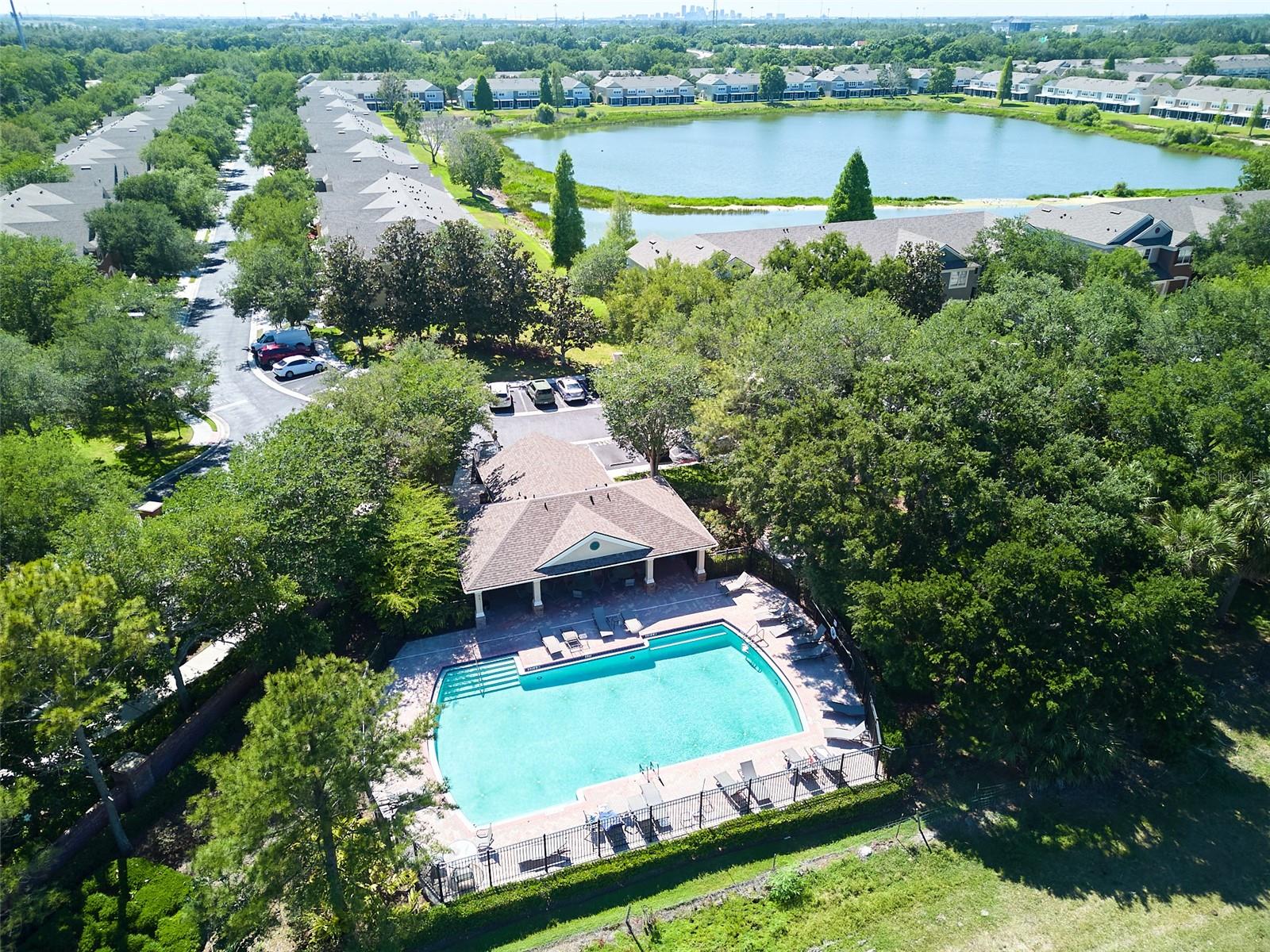 5014 POND RIDGE RD — photo 39