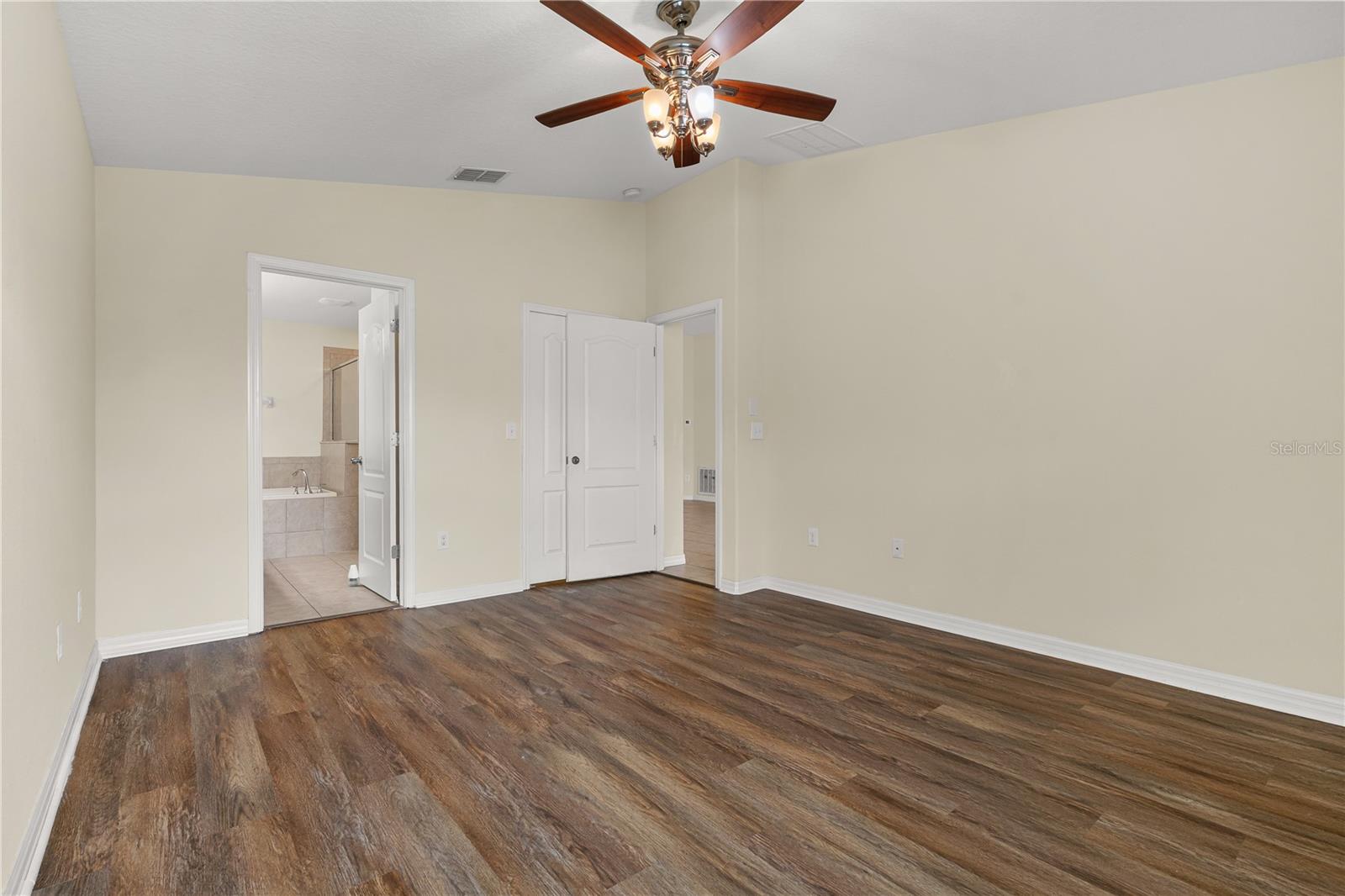 13181 ROYAL PINES AVE — photo 31