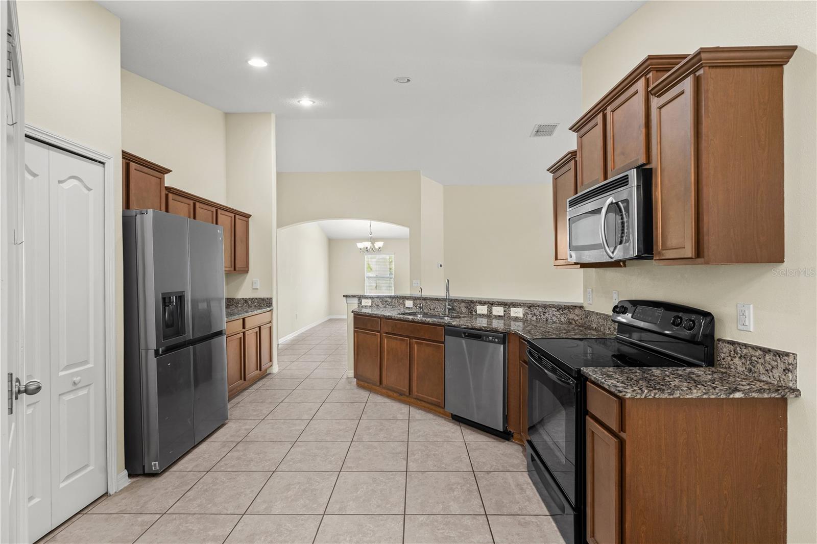 13181 ROYAL PINES AVE — photo 14