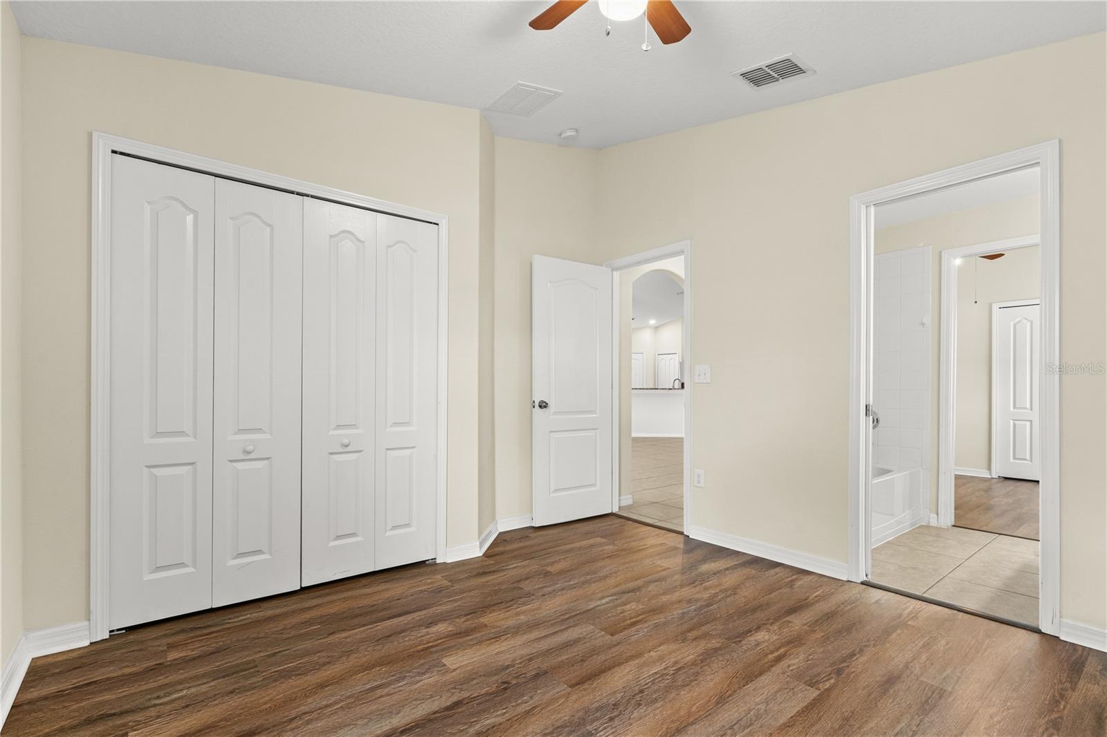 13181 ROYAL PINES AVE — photo 27
