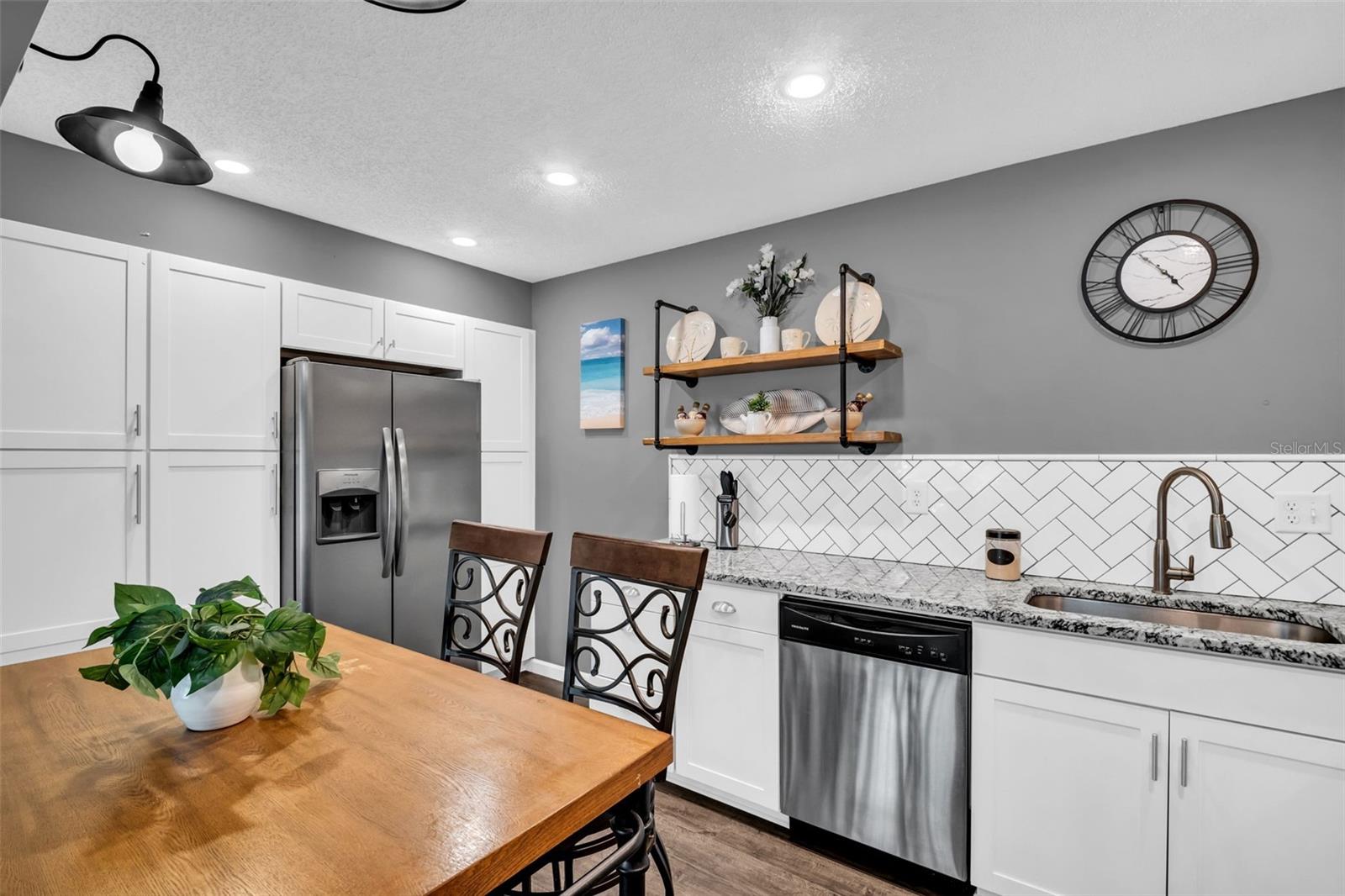 2642 PINE RIDGE WAY S #G2 — photo 12