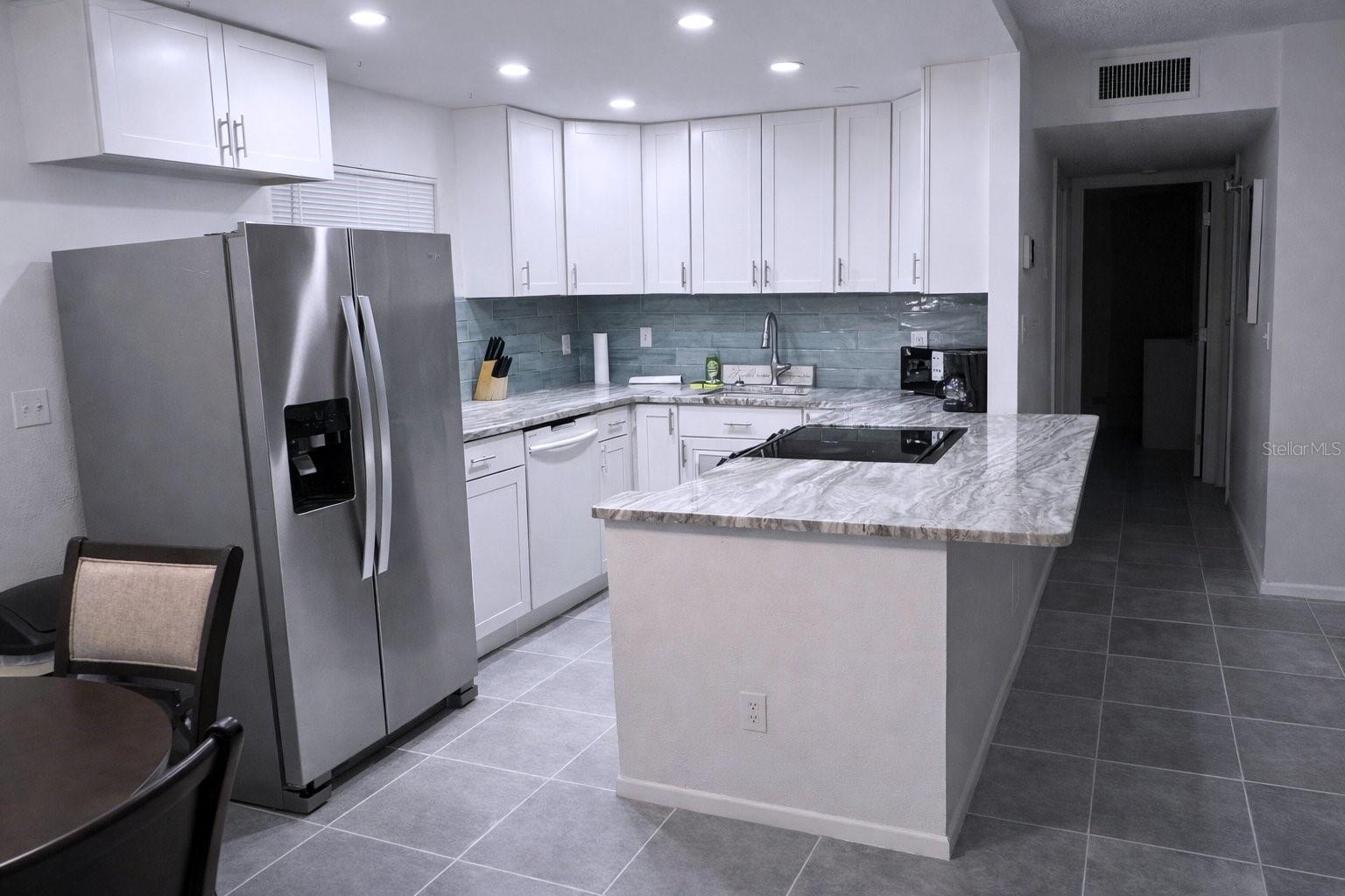 3300 FOX CHASE CIR N #229 — photo 5