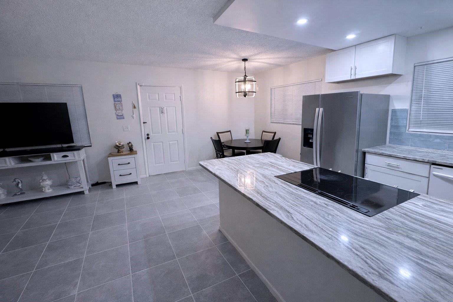 3300 FOX CHASE CIR N #229 — photo 6