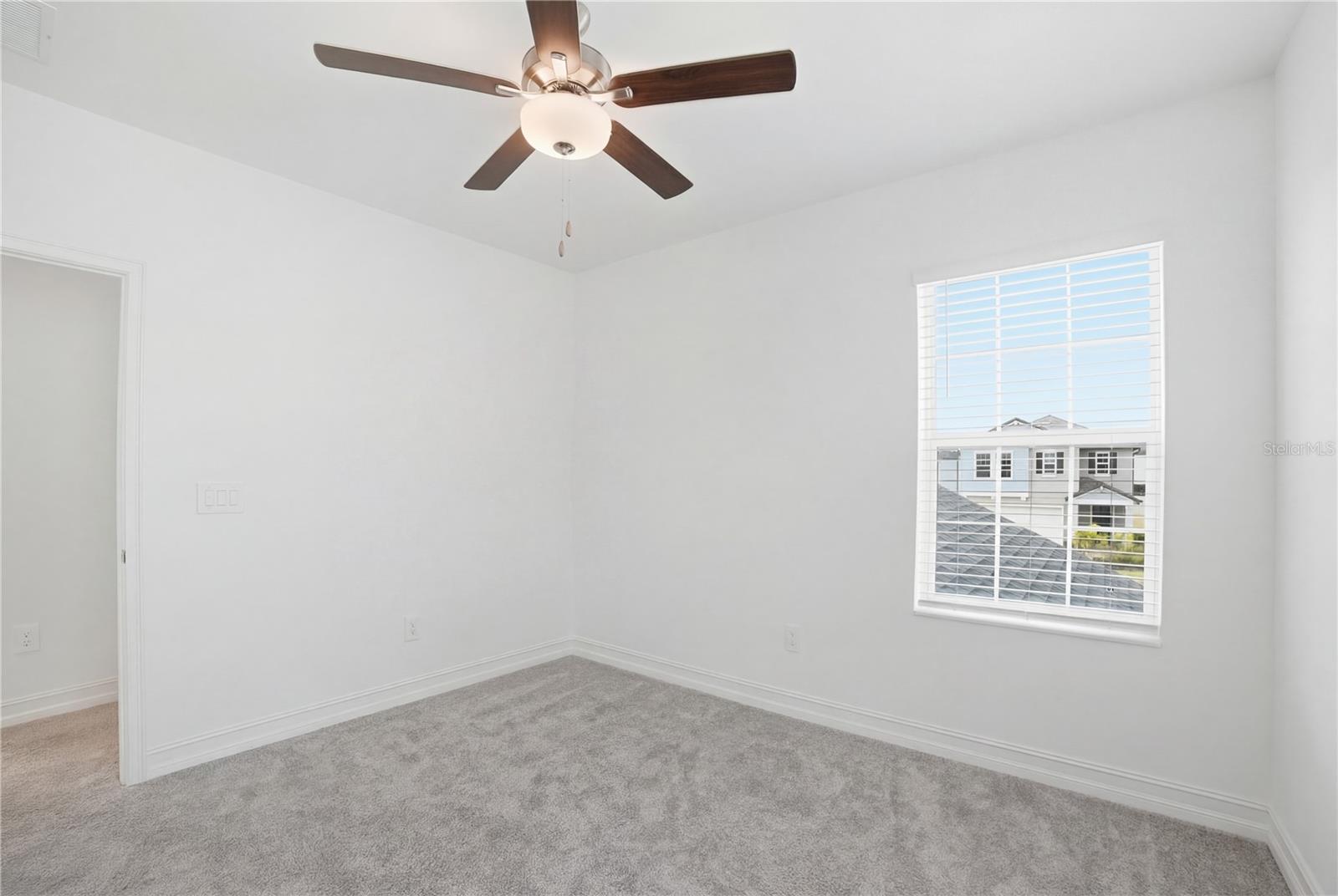 11534 72ND PL E — photo 34