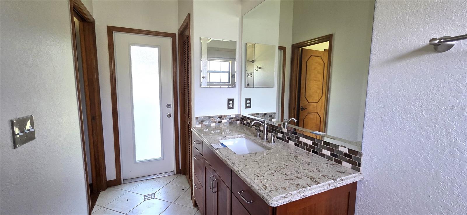 3904 HIDDEN SPRING PL — photo 34