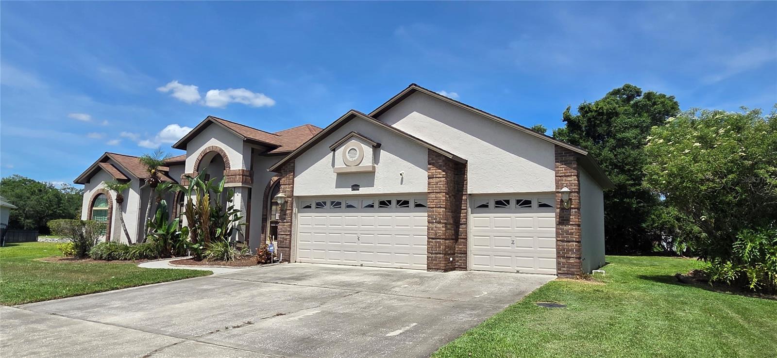 3904 HIDDEN SPRING PL — photo 3