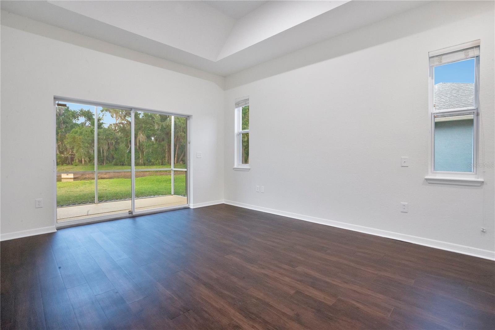 3404 RIVER WOODS DR — photo 16