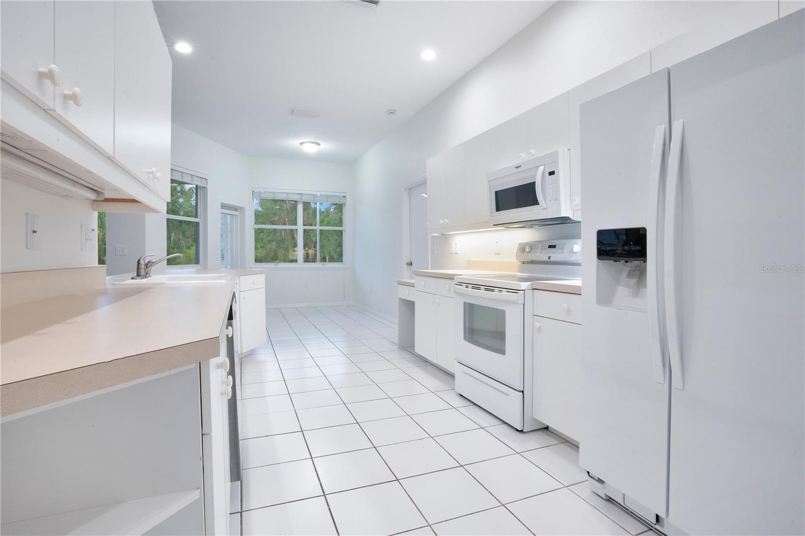 3404 RIVER WOODS DR — photo 11