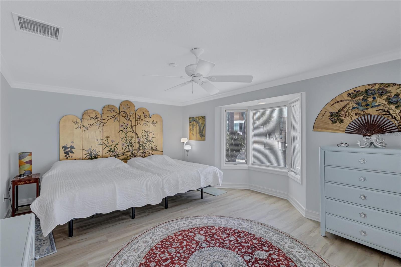 617 ROUNTREE DR — photo 20