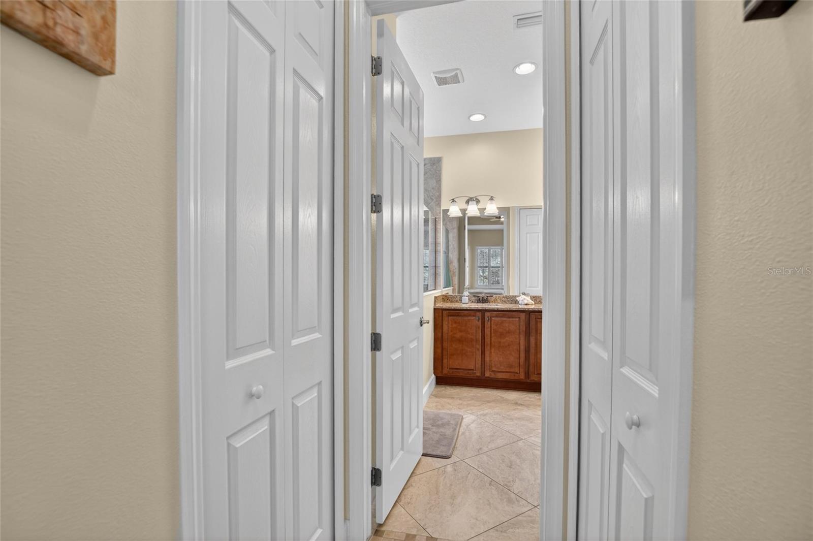 1525 EMERALD DUNES DR — photo 28