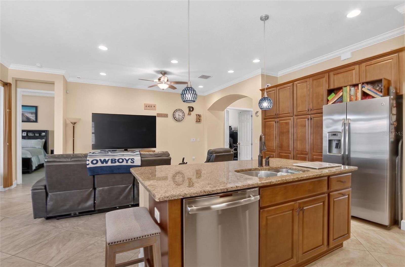 1525 EMERALD DUNES DR — photo 21