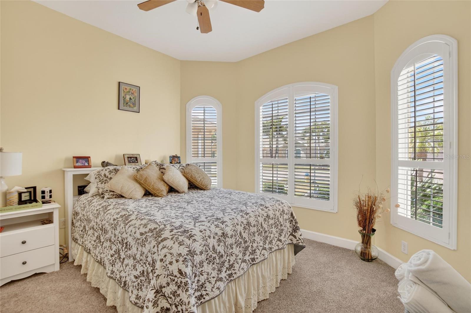 1525 EMERALD DUNES DR — photo 24