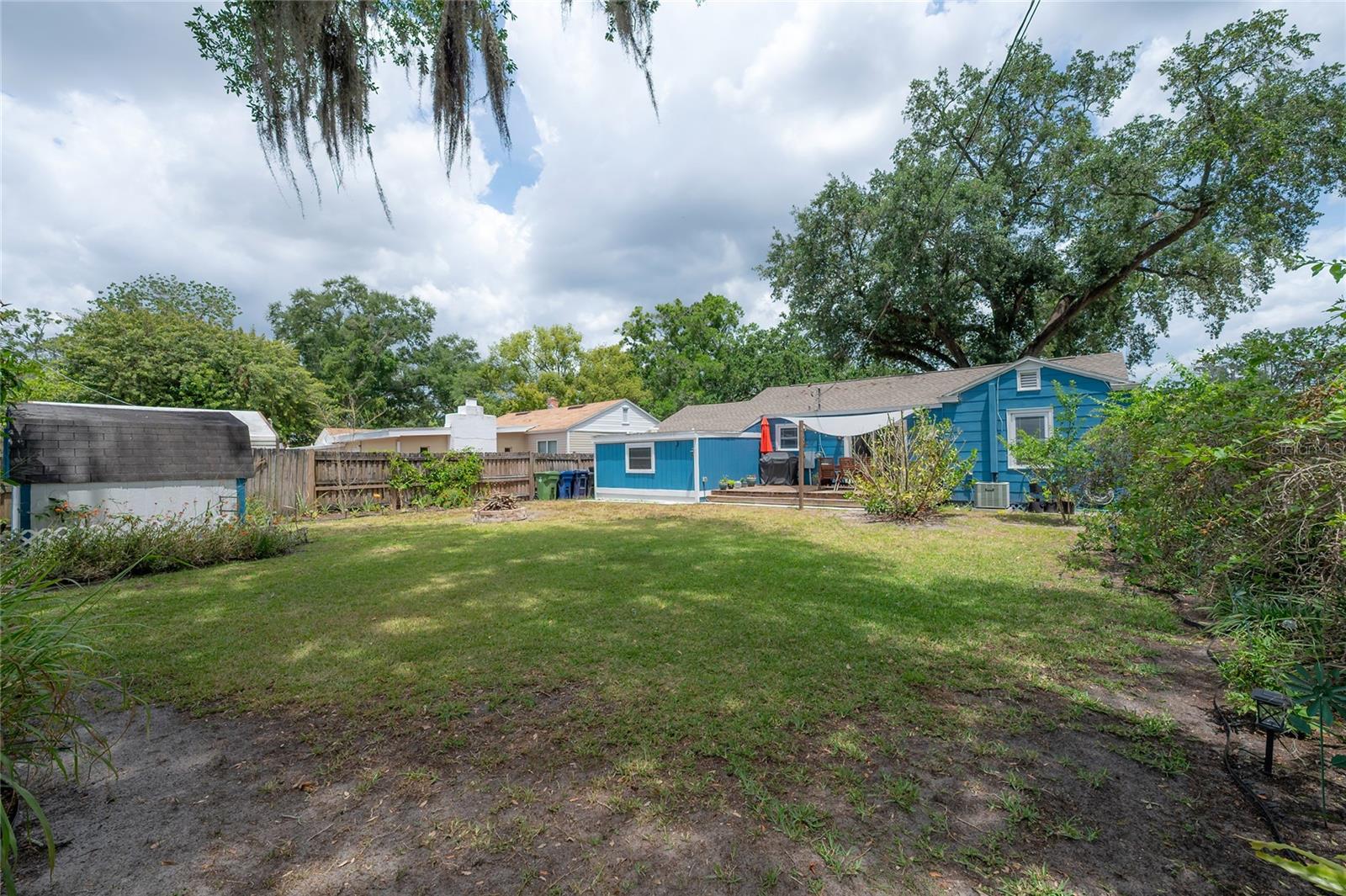 912 CORNELIUS AVE — photo 44