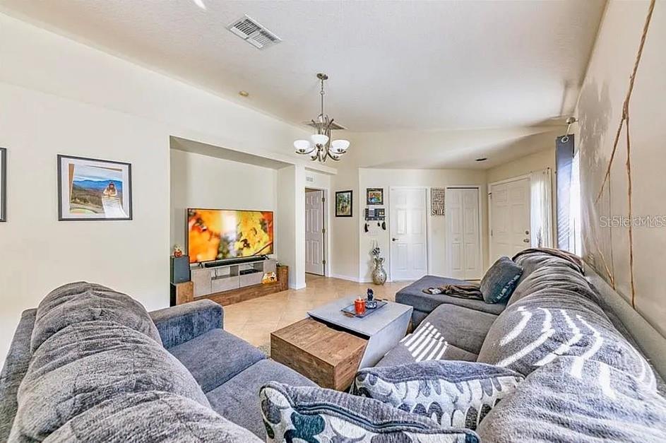 5861 WRENWATER DR — photo 4