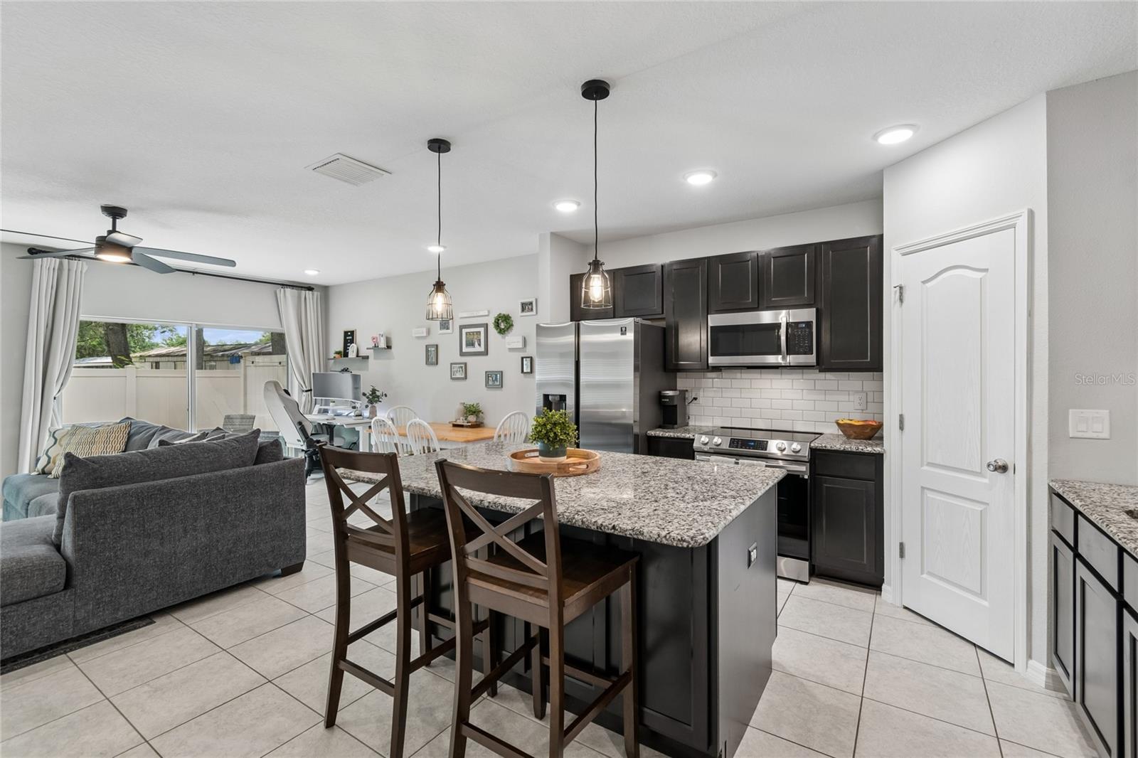 4733 DEER TRACK ST — photo 4