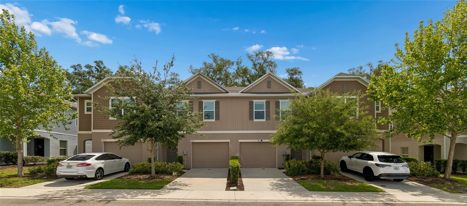 4733 DEER TRACK ST — photo 22