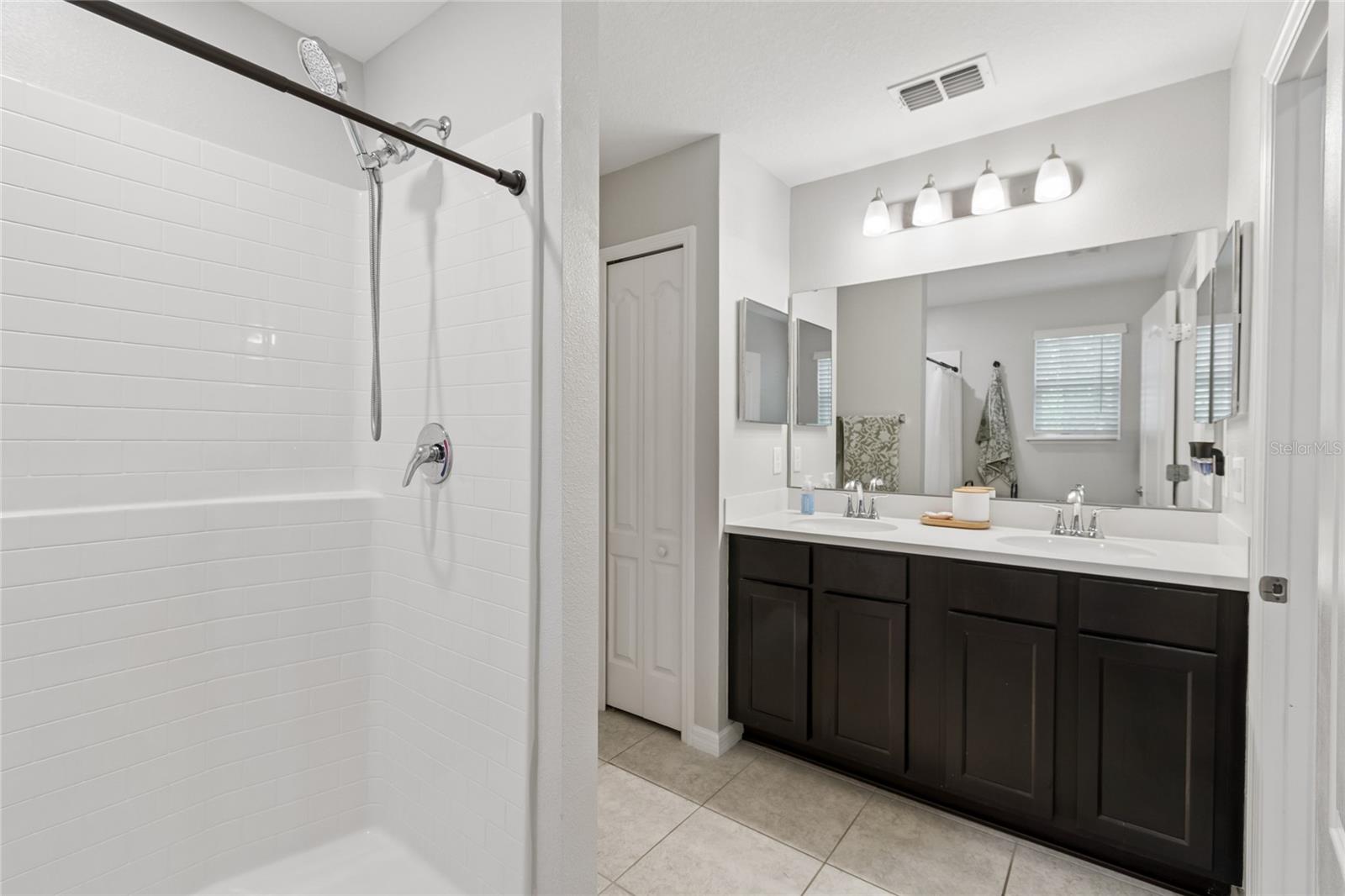 4733 DEER TRACK ST — photo 14