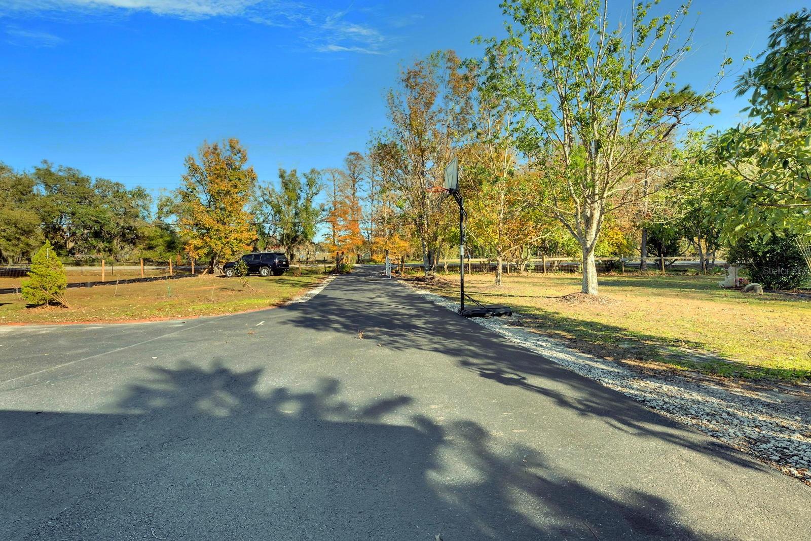 5201 PLESS RD — photo 32