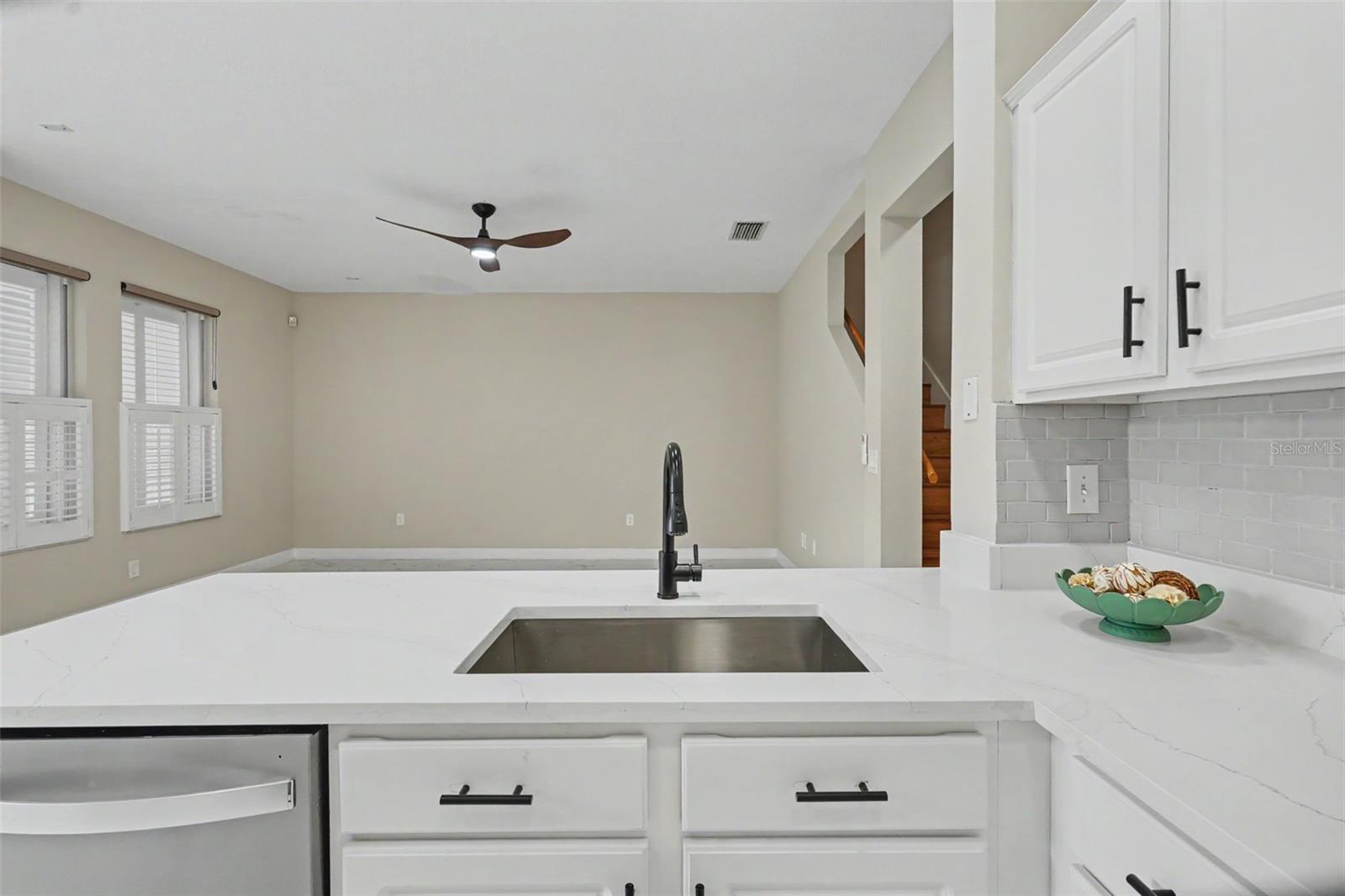10111 HAYFIELD WAY — photo 22