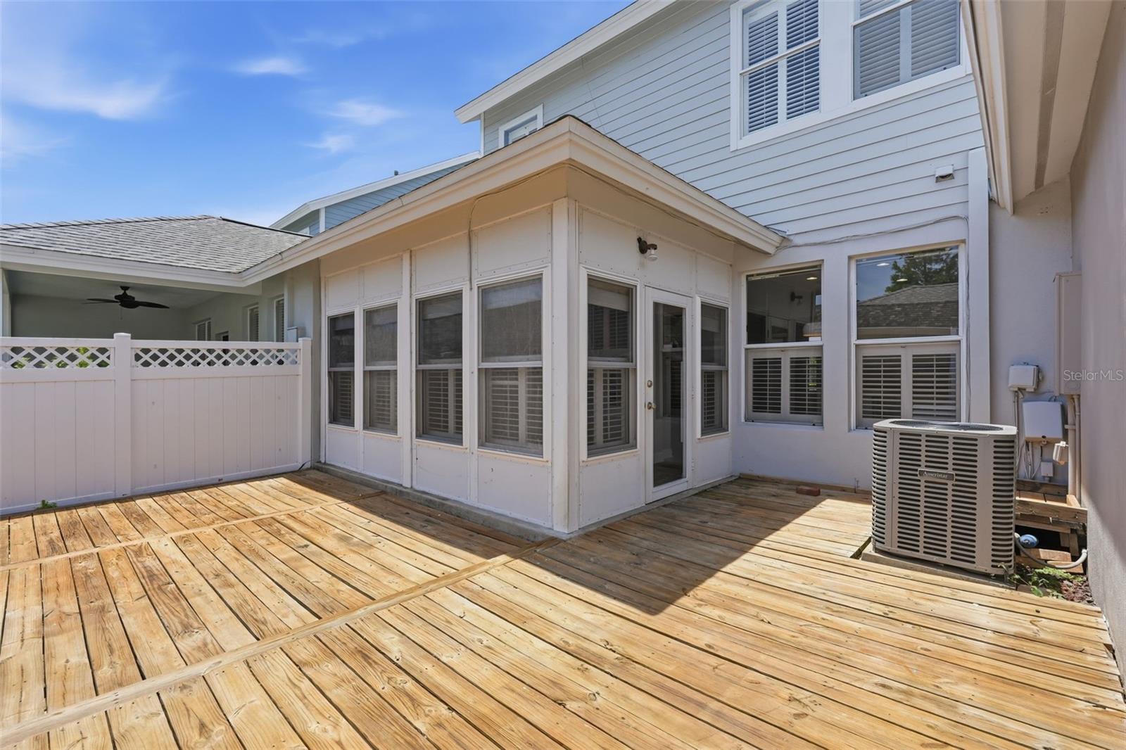 10111 HAYFIELD WAY — photo 44