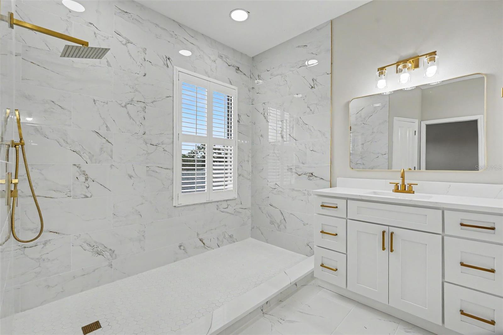 10111 HAYFIELD WAY — photo 38