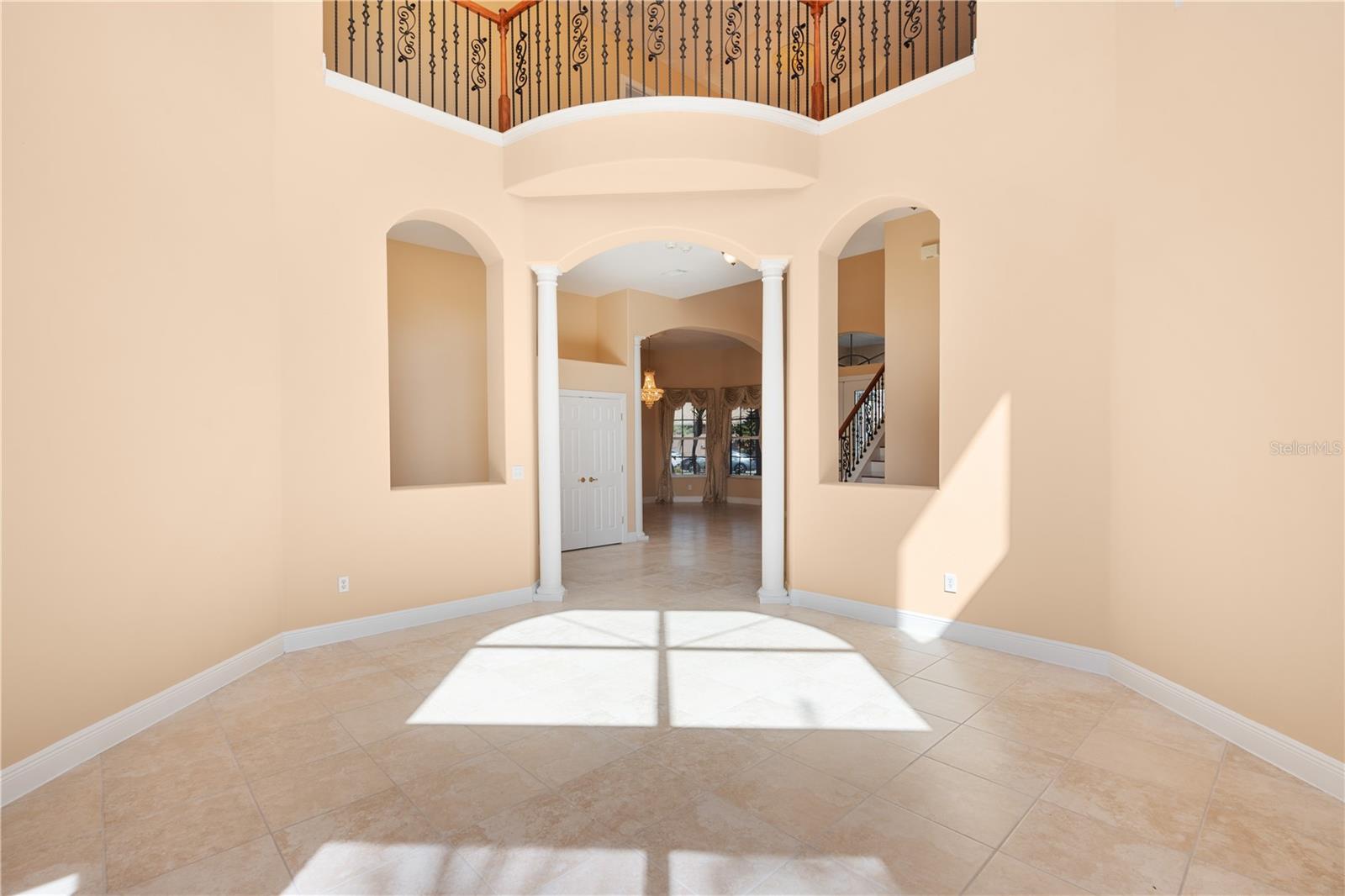 10603 CAYMAN ISLE CT — photo 32