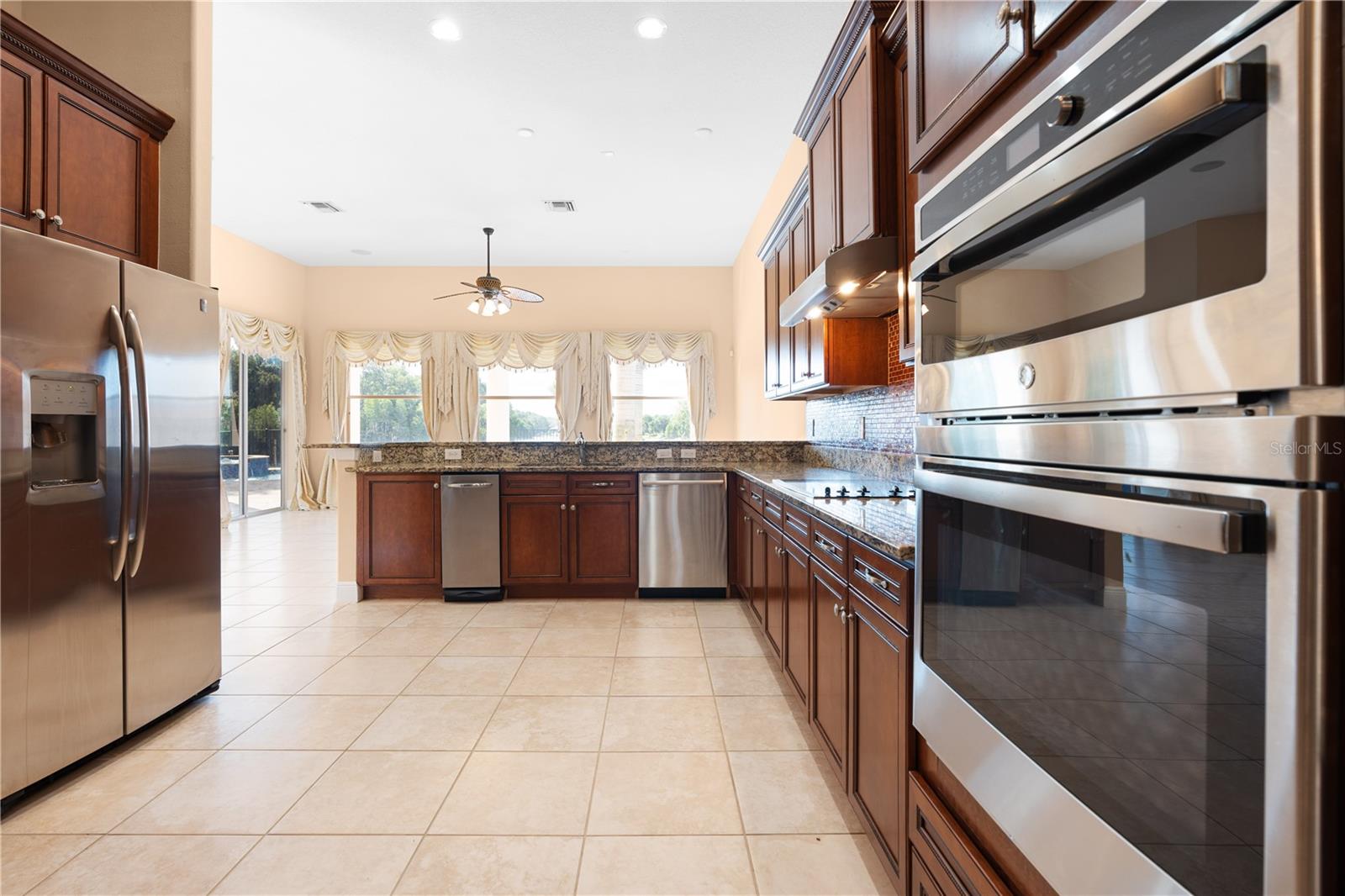 10603 CAYMAN ISLE CT — photo 19