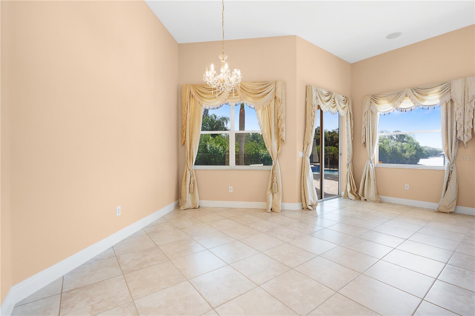 10603 CAYMAN ISLE CT — photo 23