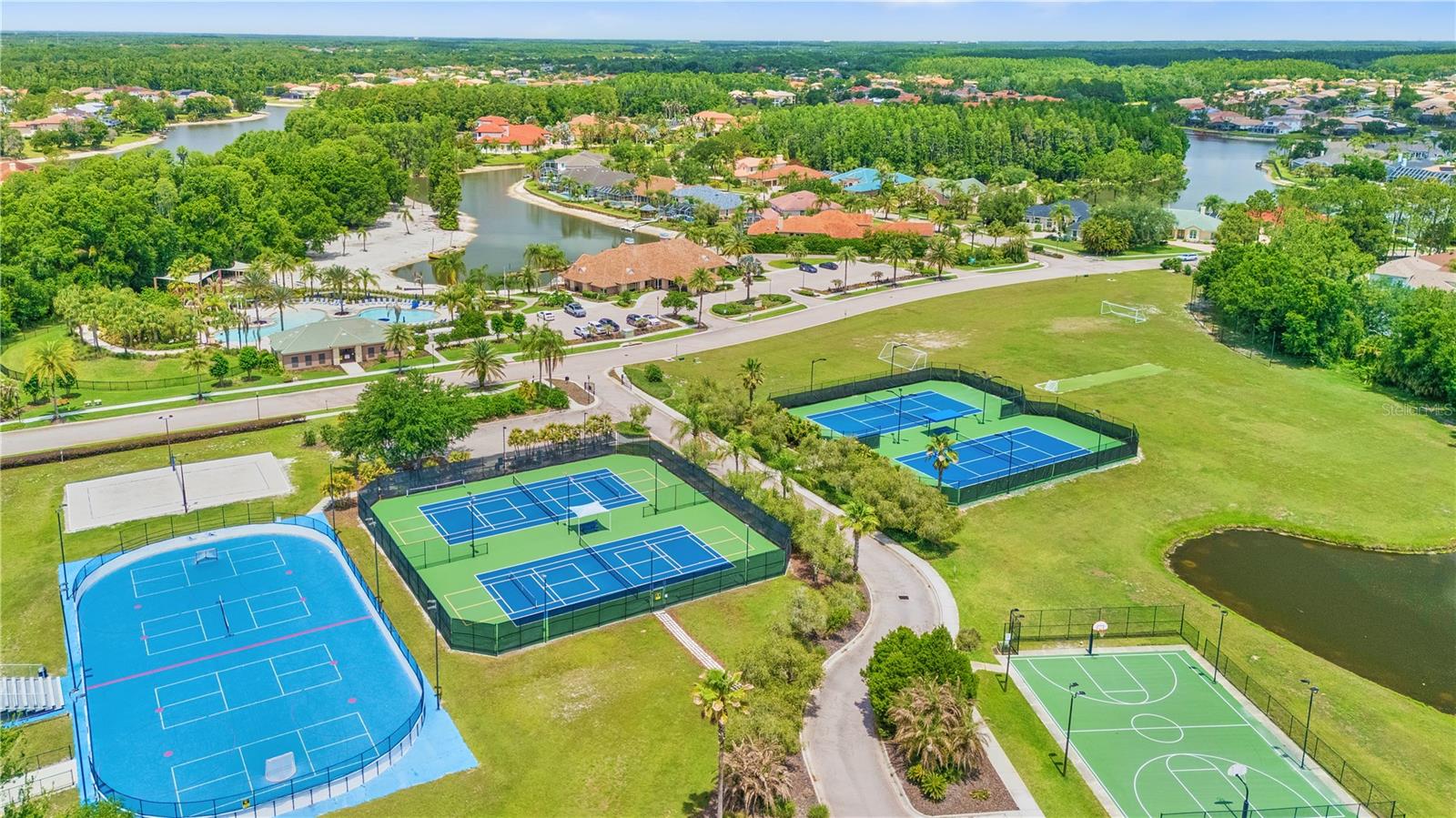 10603 CAYMAN ISLE CT — photo 95