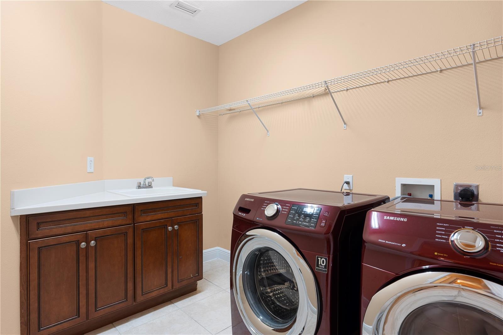 10603 CAYMAN ISLE CT — photo 37