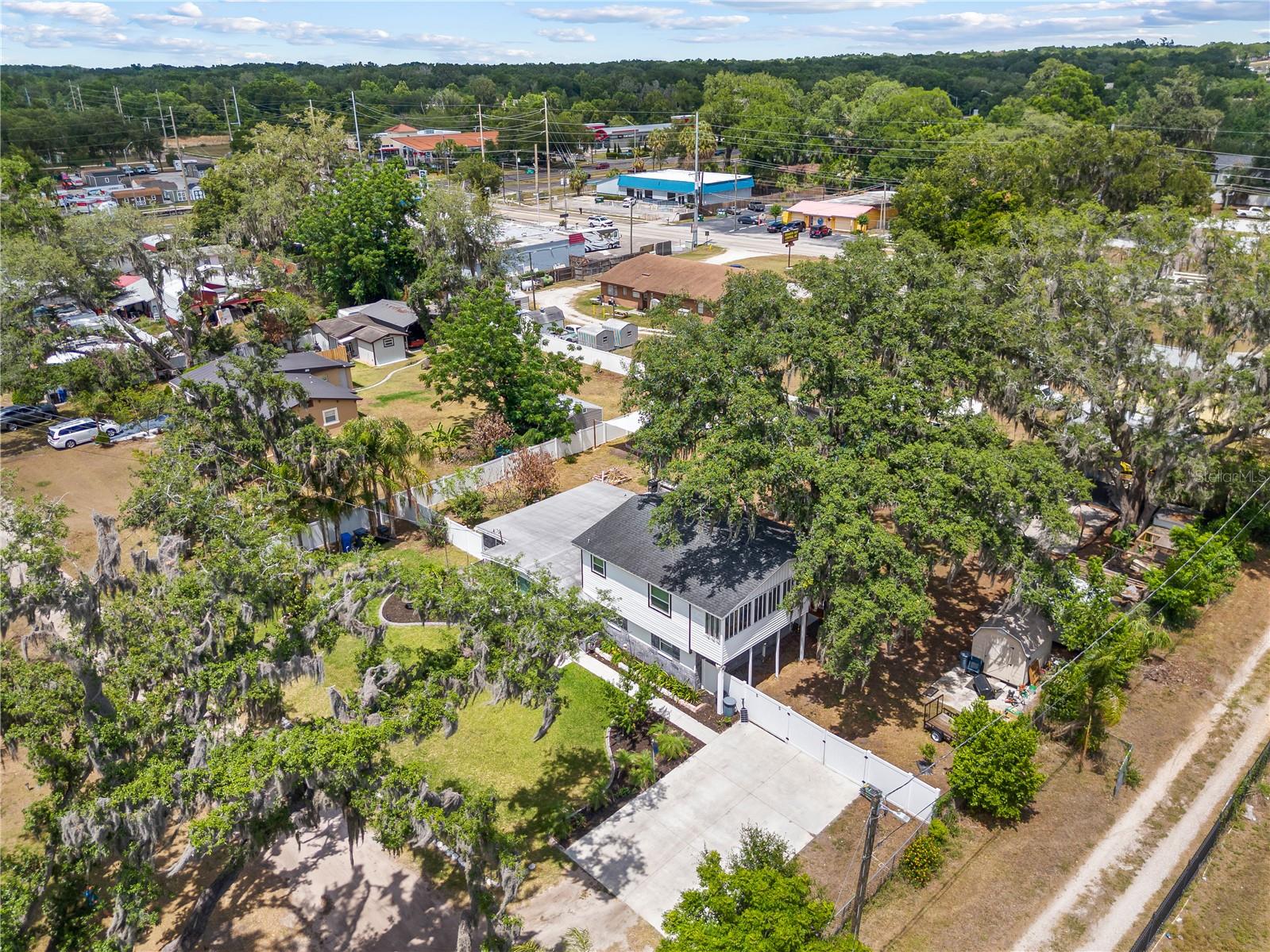 115 TEN OAK PL — photo 4
