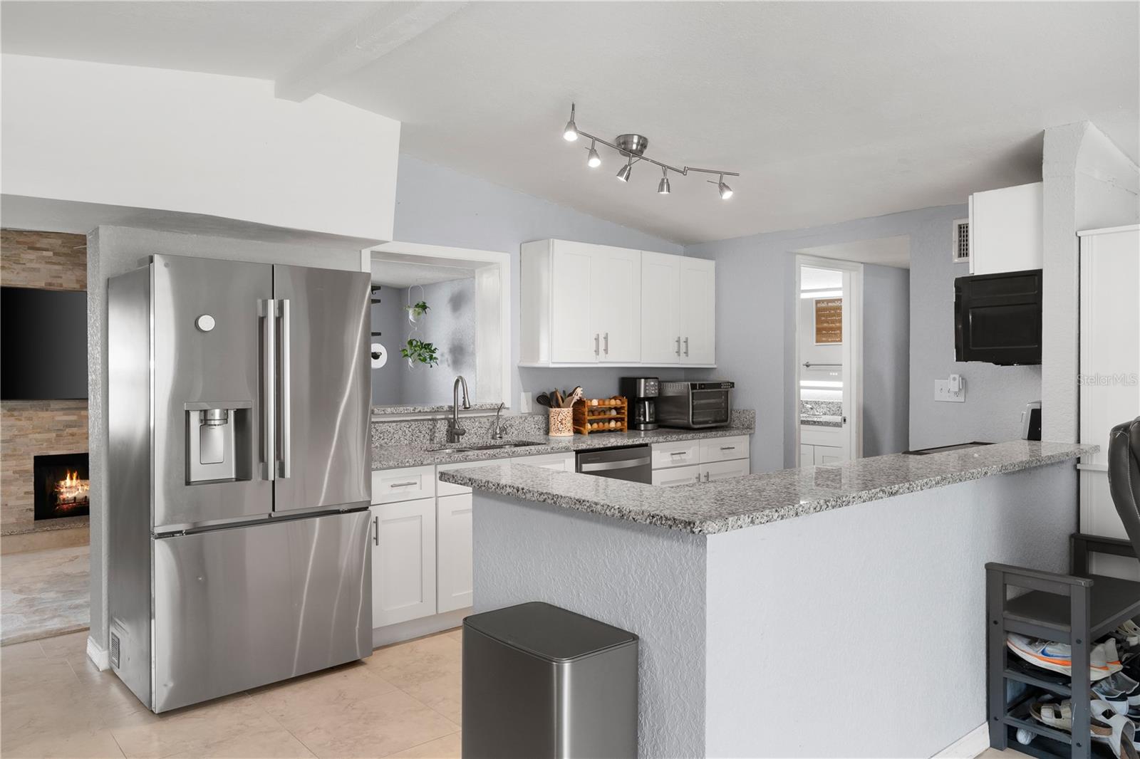 115 TEN OAK PL — photo 11