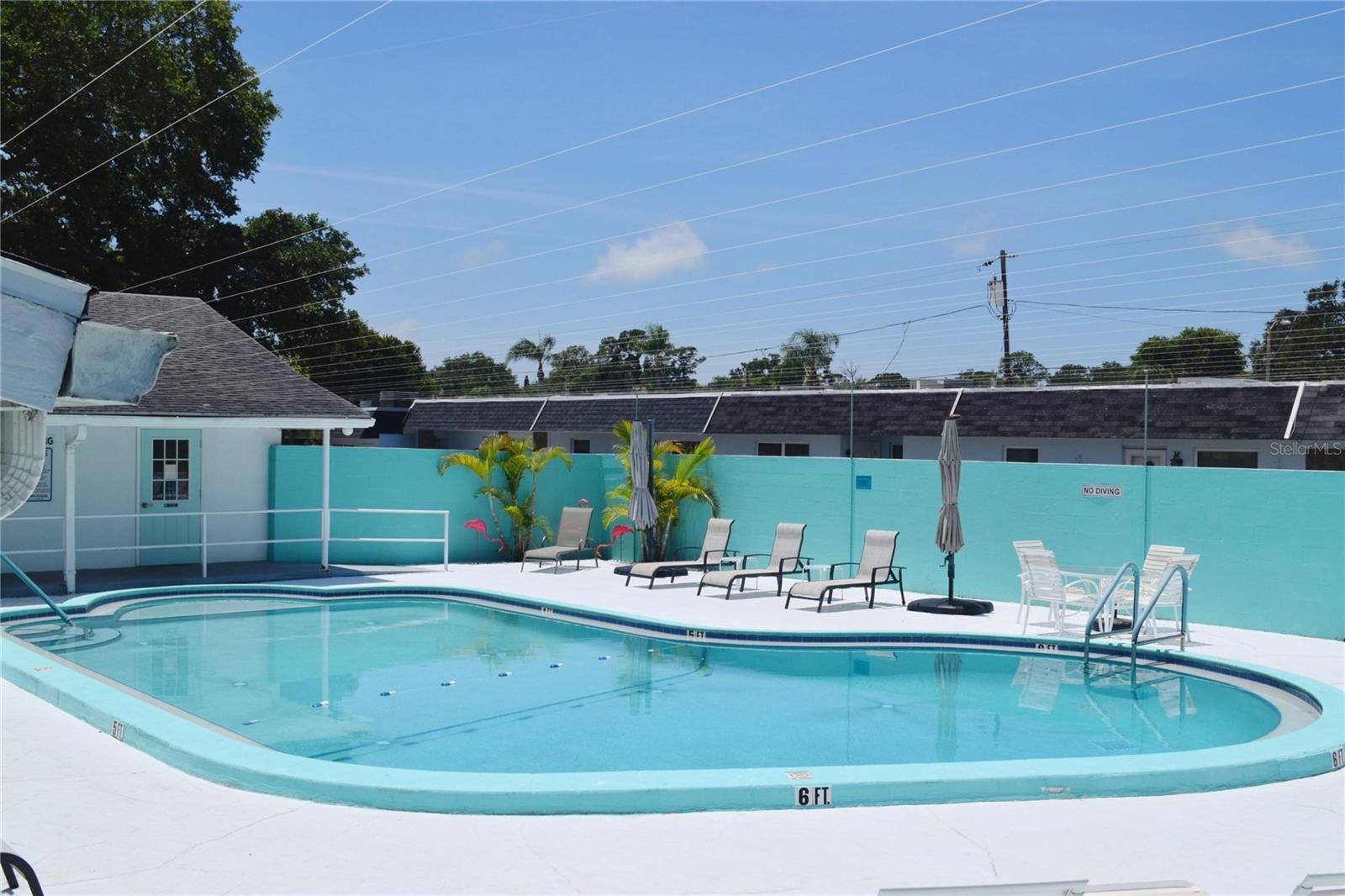 331 SKY LOCH DR W — photo 43
