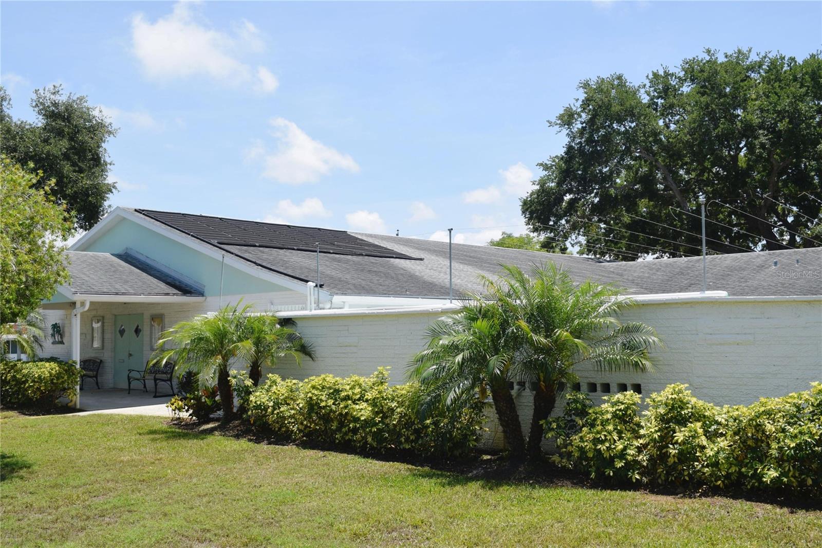 331 SKY LOCH DR W — photo 40